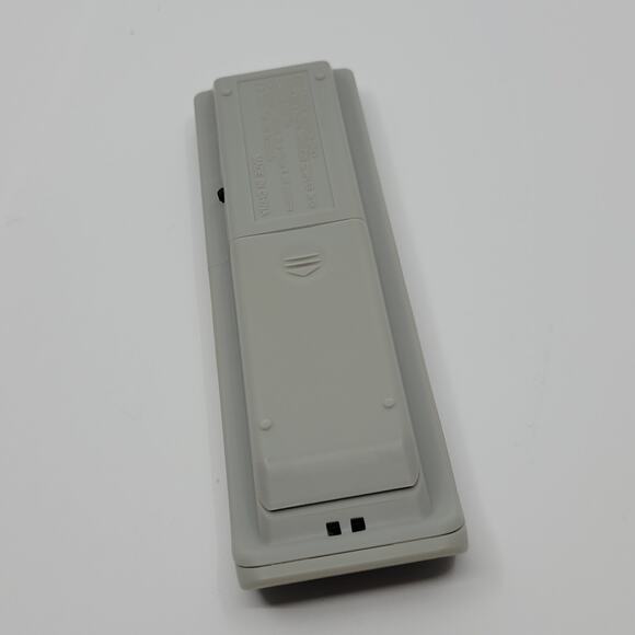 Sony RMT-CE100A Radio Cassette Remote Control - Picture 5 of 7